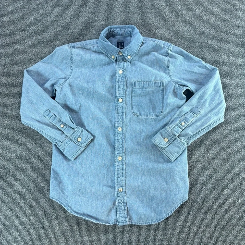 Gap Kids Denim Button Down Shirt Light Wash Blue Long Sleeve Size XL 12 Cotton